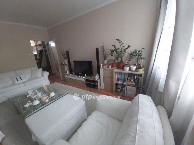 Eladó téglalakás, Budapesten, XIX. kerületben 85 M Ft