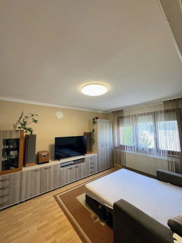 Eladó téglalakás, Kecskeméten 51 M Ft, 2 szobás