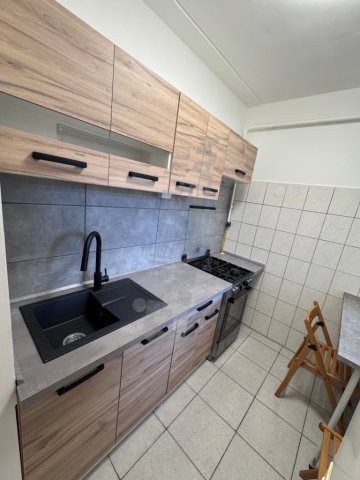 Kiadó panellakás, albérlet, X. kerületben, Kápolna utcában