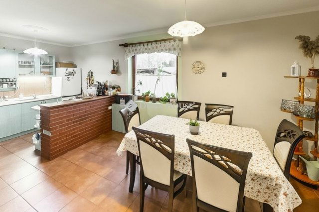 Eladó családi ház, Kunadacson 73.9 M Ft, 5 szobás