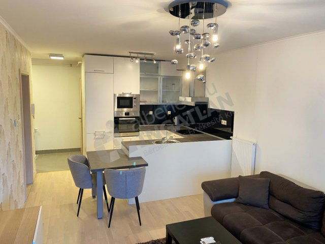 Kiadó téglalakás, albérlet, XI. kerületben, Kanizsai utcában