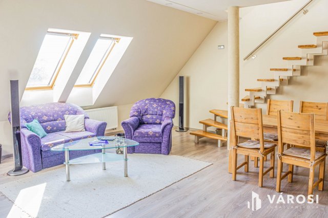 Kiadó téglalakás, albérlet, Szegeden 270 E Ft / hó, 3 szobás