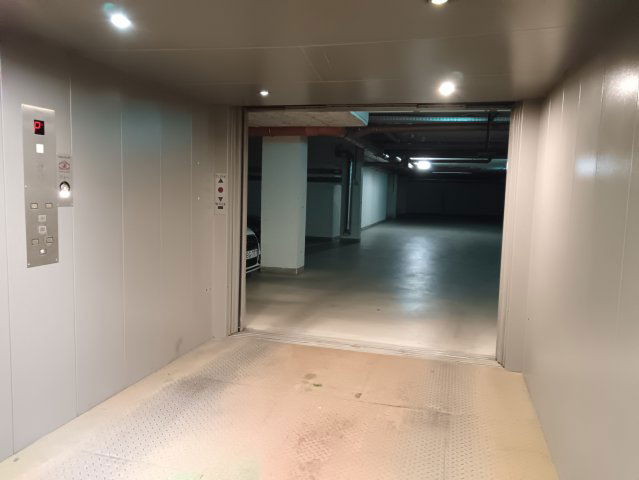 Eladó garázs, Budapesten, VI. kerületben 47.9 M Ft