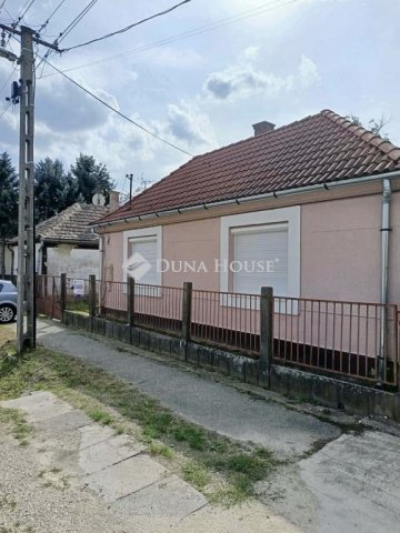 Eladó családi ház, Nagyatádon, Ady Endre utcában 22.99 M Ft