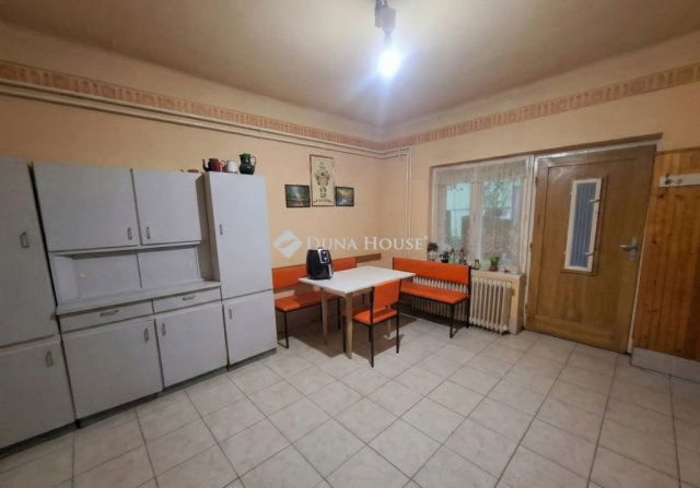 Eladó családi ház, Gyálon 52.5 M Ft, 2 szobás