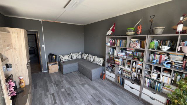 Eladó panellakás, Szegeden, Cső utcában 56 M Ft, 3 szobás