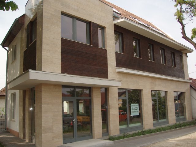 Kiadó üzlethelyiség, Pilisvörösváron 631 E Ft / hó, 3 szobás