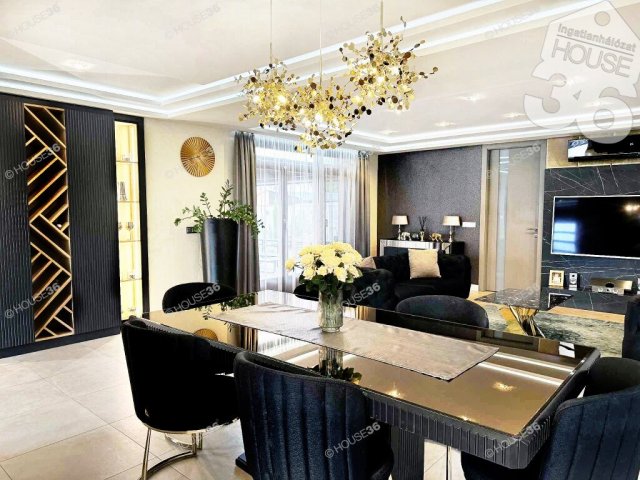 Eladó családi ház, Kecskeméten 275 M Ft, 6 szobás