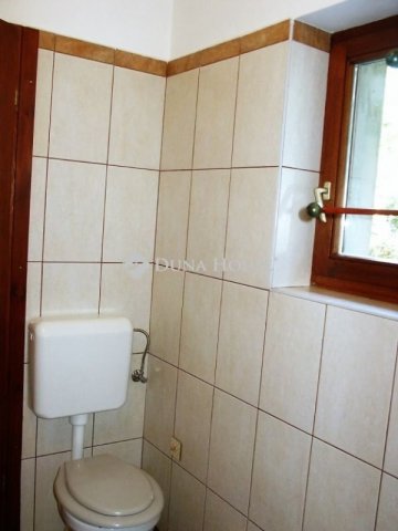 Kiadó családi ház, albérlet, Velencén 230 E Ft / hó