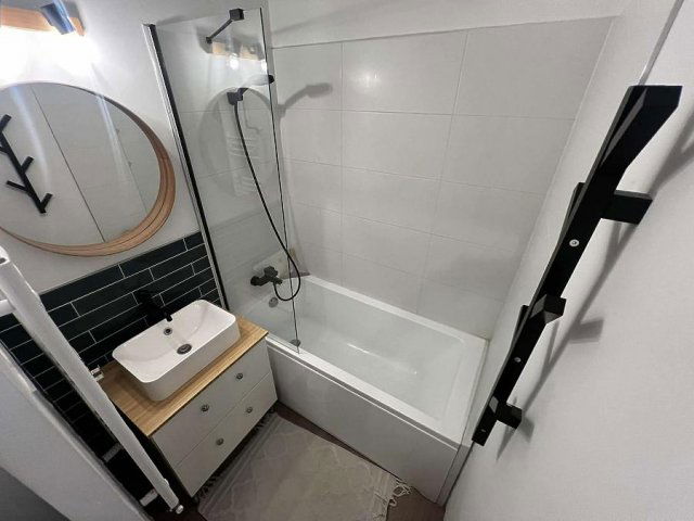 Eladó panellakás, Gödöllőn 69.5 M Ft, 2 szobás