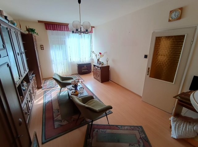 Eladó téglalakás, Debrecenben 63 M Ft, 1+2 szobás