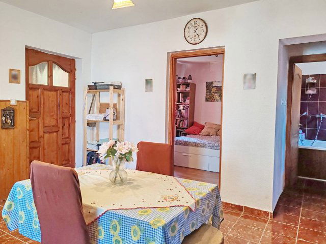 Eladó sorház, Szigethalmon 57.9 M Ft, 1+3 szobás