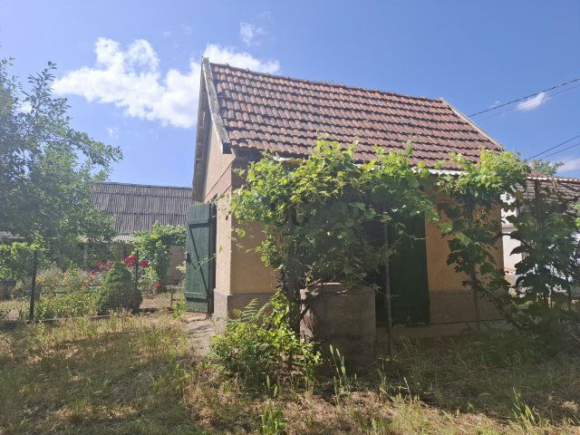Eladó telek, Tápióbicskén 1.6 M Ft / költözzbe.hu