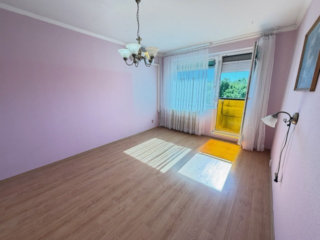 Eladó panellakás, Győrött 45.9 M Ft, 2 szobás