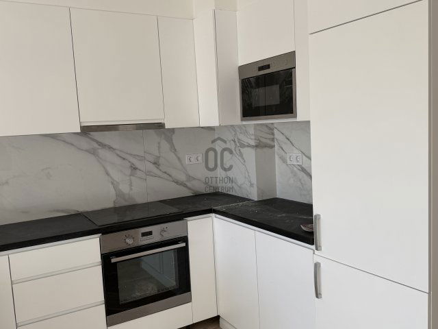 Eladó téglalakás, Budapesten, VII. kerületben 161 M Ft, 4 szobás