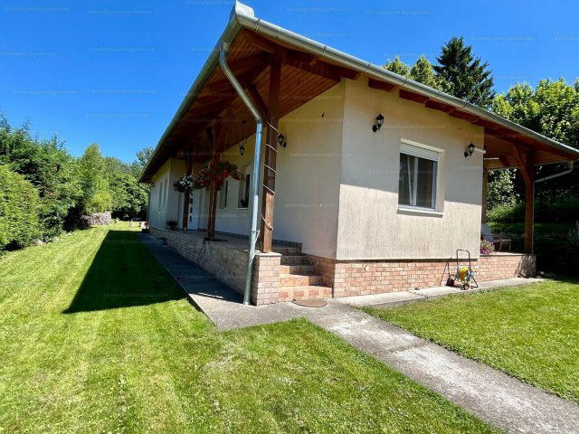 Eladó családi ház, Mátraszentimrén 108 M Ft, 4 szobás