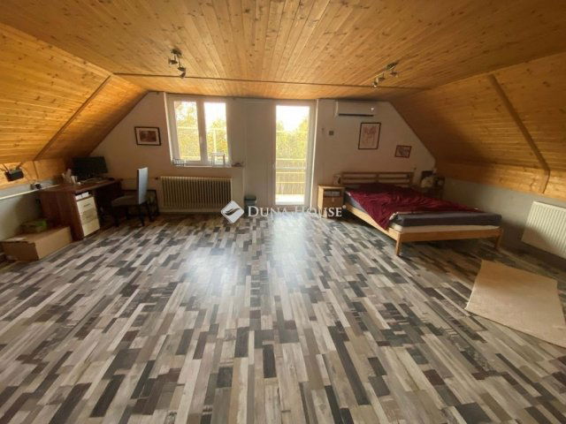 Eladó családi ház, Gárdonyban 94.9 M Ft, 7 szobás