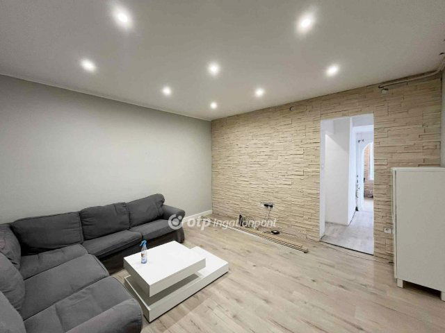 Eladó sorház, Budapesten, IX. kerületben 69.9 M Ft, 3 szobás