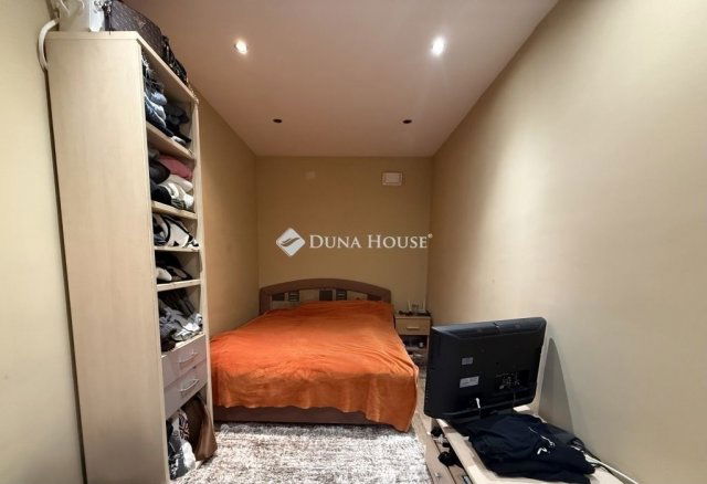 Eladó családi ház, Budapesten, XVIII. kerületben 59 M Ft