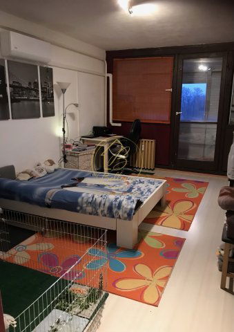 Eladó panellakás, Pécsett 44.5 M Ft, 2 szobás