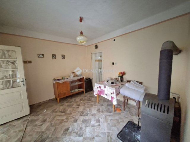 Eladó családi ház, Lepsényben 18.9 M Ft, 4 szobás