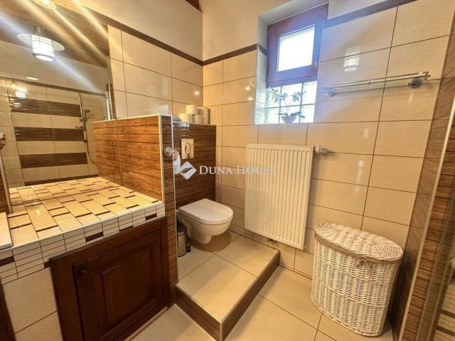 Eladó családi ház, Csákánydoroszlón 109 M Ft, 5 szobás