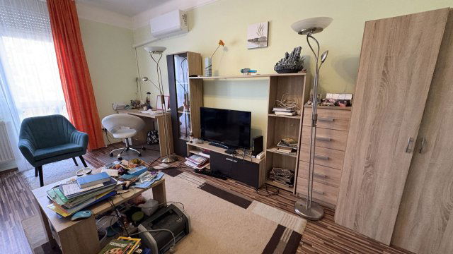 Kiadó téglalakás, albérlet, Debrecenben 210 E Ft / hó, 2 szobás