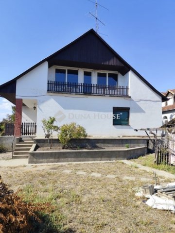 Eladó családi ház, Cegléden 85 M Ft, 4 szobás