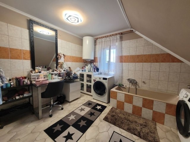 Eladó családi ház, Budapesten, XVIII. kerületben 121.9 M Ft