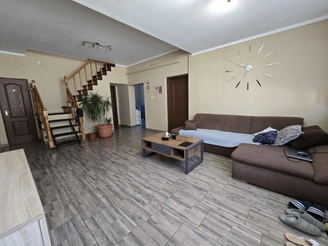Eladó családi ház, Kaposszekcsőn 68 M Ft, 4+2 szobás