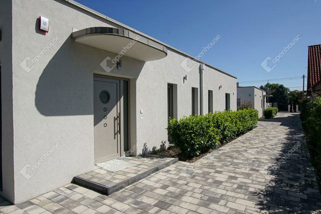 Eladó családi ház, Székesfehérvárott 179 M Ft, 5 szobás