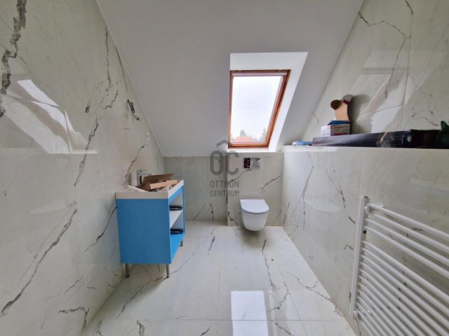 Eladó sorház, Budapesten, XVIII. kerületben 131.9 M Ft, 4 szobás