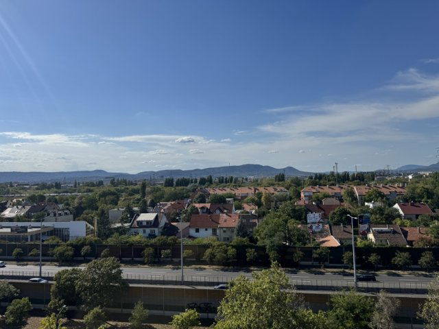 Eladó téglalakás, Budapesten, XIV. kerületben 85.9 M Ft