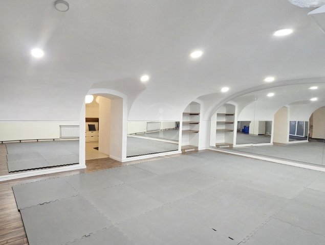 Eladó ipari ingatlan, Budapesten, VI. kerületben 69.9 M Ft