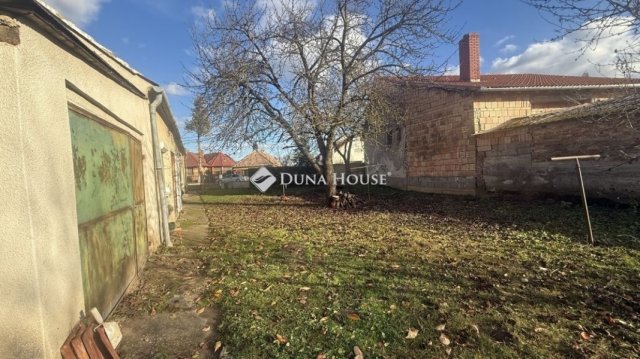Eladó családi ház, Celldömölkön 16.9 M Ft, 2 szobás