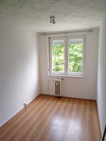 Eladó téglalakás, Nyíregyházán 37.5 M Ft, 1+1 szobás