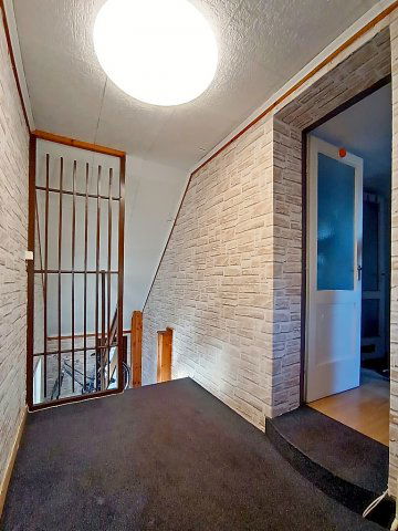 Eladó családi ház, Budapesten, XX. kerületben 150 M Ft, 8 szobás