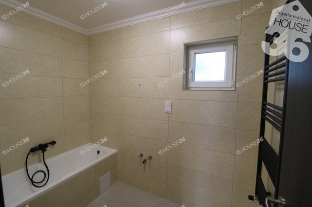 Eladó családi ház, Soltszentimrén 32.5 M Ft, 2 szobás