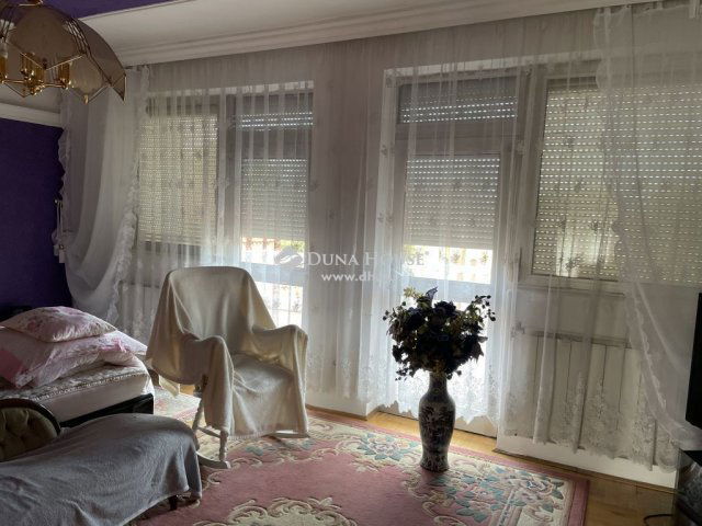 Eladó családi ház, Budapesten, XX. kerületben 190 M Ft, 5 szobás