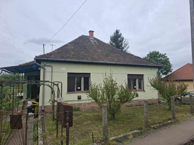 Eladó családi ház, Terpesen 29 M Ft, 3 szobás