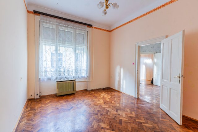 Eladó téglalakás, Budapesten, VI. kerületben 89.7 M Ft, 3 szobás