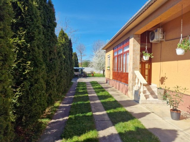 Eladó családi ház, Hajdúnánáson 62.9 M Ft, 4 szobás