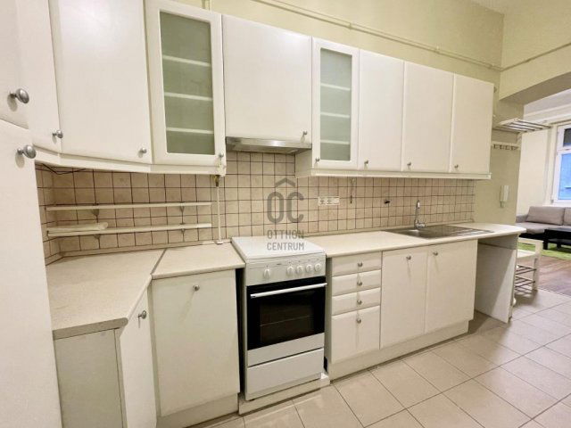 Eladó téglalakás, Budapesten, VII. kerületben 74 M Ft, 2 szobás