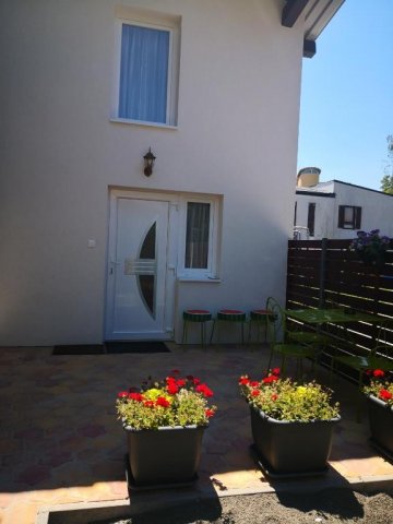 Kiadó téglalakás, albérlet, Szegeden 150 E Ft / hó, 1+1 szobás