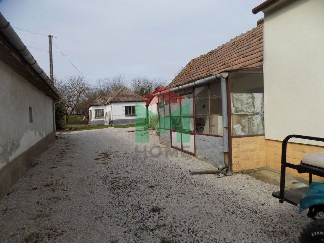 Eladó családi ház, Sármelléken 30 M Ft, 2 szobás