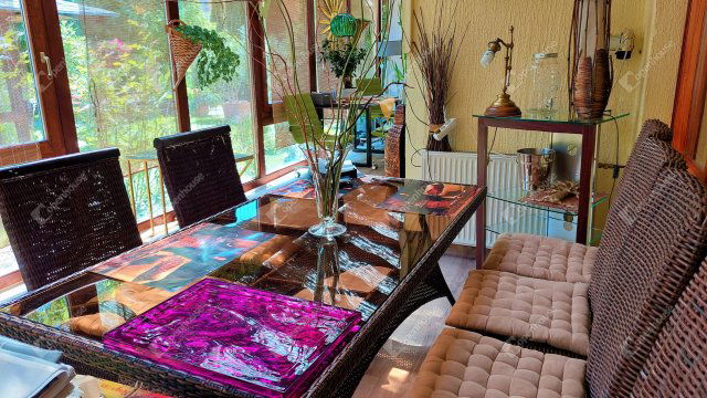 Eladó hotel, Zamárdiban 390 M Ft, 30 szobás