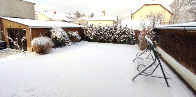 Eladó családi ház, Miskolcon 94 M Ft, 6+1 szobás