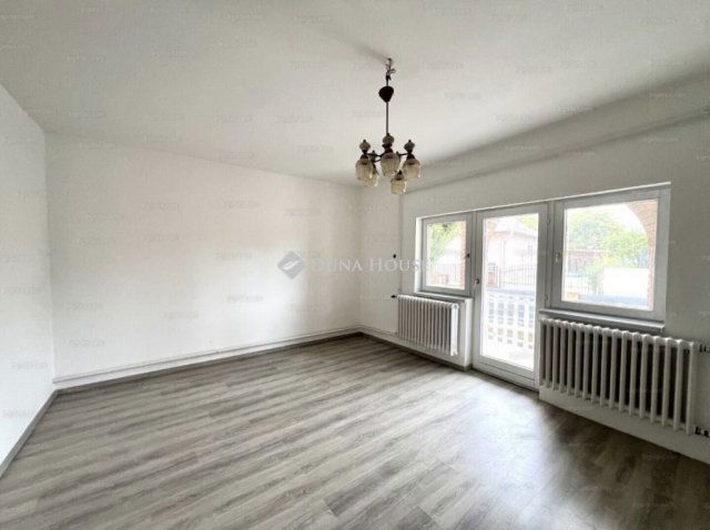 Eladó téglalakás, Erdőtelken 32 M Ft, 4 szobás