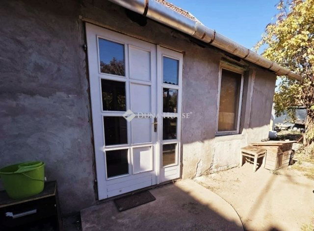 Eladó családi ház, Szegeden 58.9 M Ft, 4+2 szobás