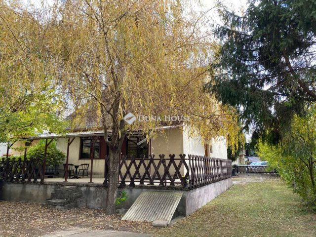 Eladó családi ház, Bicskén, Űrhajós utcában 77 M Ft, 3 szobás